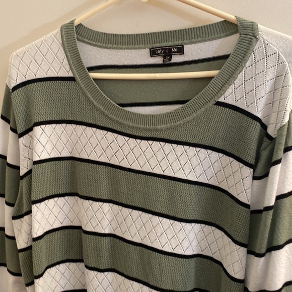 Lety & Me lightweight green & white striped sweater. - Picture 2 of 5